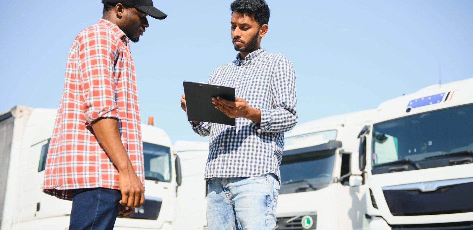 logistics manager controlling truck driver schedul lpfb5m9